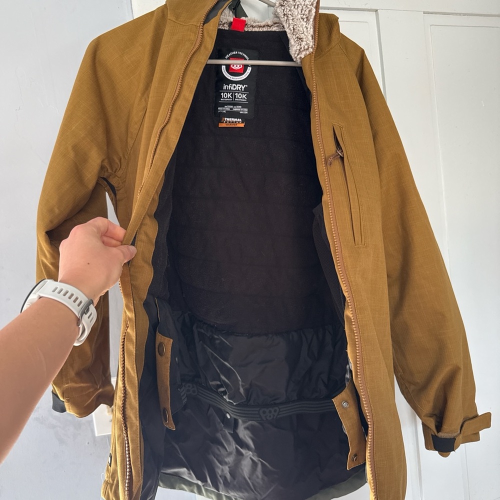686 Women's Dream Insulated Jacket - Picture 5 of 5